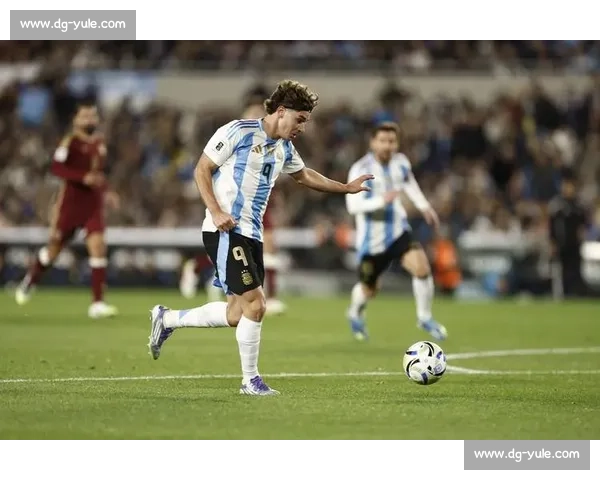 泪目谢幕！梅西双响圆梦纪念碑球场